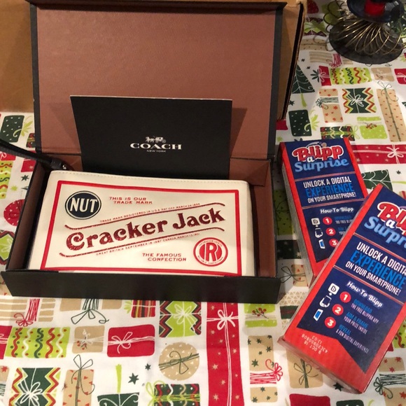 Coach Cracker Jacks Wristlet new never used